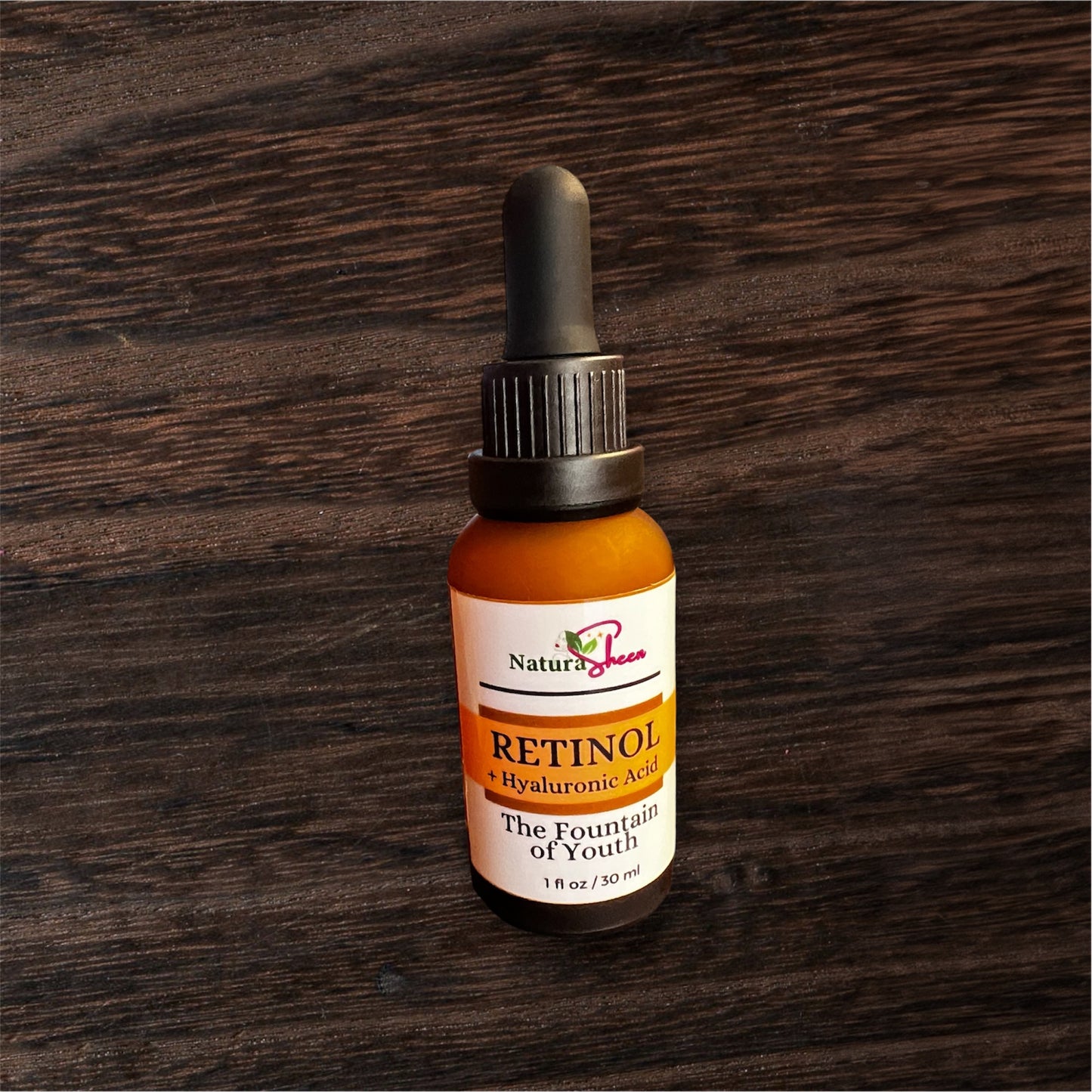 1% RETINOL + Hyaluronic Acid “The Fountain of Youth” Serum. Retinol, Hyaluronic Acid, Licorice Extract,